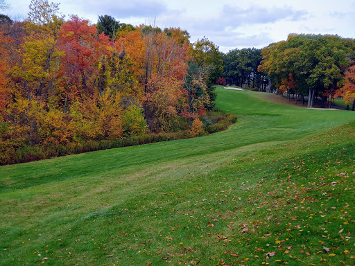 Country Club «Pleasant Valley Country Club», reviews and photos, 95 Armsby Rd, Sutton, MA 01590, USA