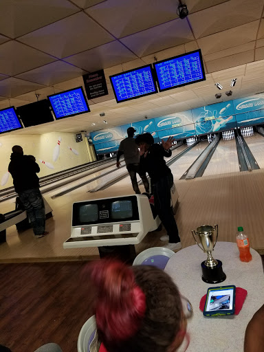 Bowling Alley «Mercury Lanes Inc», reviews and photos, 7630 Schaefer Rd, Dearborn, MI 48126, USA