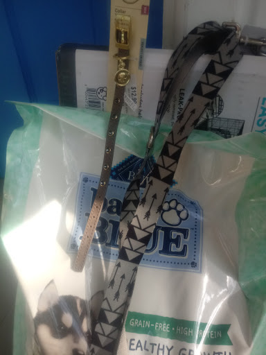 Pet Supply Store «Petco Animal Supplies», reviews and photos, 4820 South Baldwin Road #3B, Orion Township, MI 48359, USA