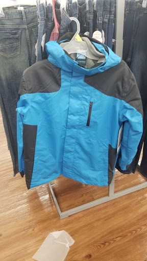 Discount Store «Walmart», reviews and photos, 250 Hartford Ave, Bellingham, MA 02019, USA