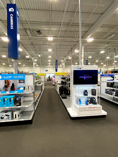 Electronics Store «Best Buy», reviews and photos, 115 N 76th St, Omaha, NE 68114, USA