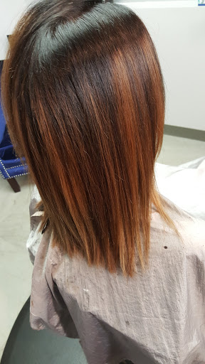 Hair Salon «Salon Lofts Dent Crossing», reviews and photos, 6507 Harrison Ave, Cincinnati, OH 45248, USA