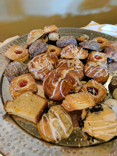 Movie Theater «McMenamins Anderson School Theater», reviews and photos, 18607 Bothell Way NE, Bothell, WA 98011, USA