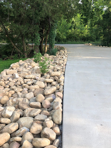 Landscaper «Niedergeses Landscape LLC», reviews and photos, 2443 Park Plus Dr, Columbia, TN 38401, USA