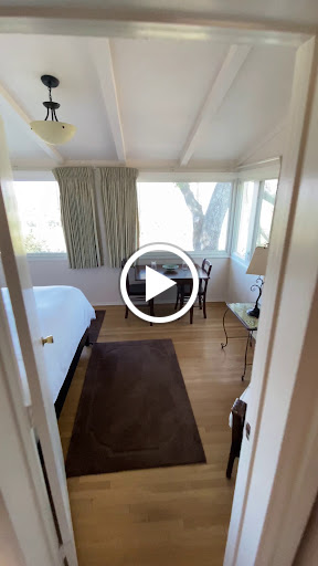 Ojai Retreat & Inn image