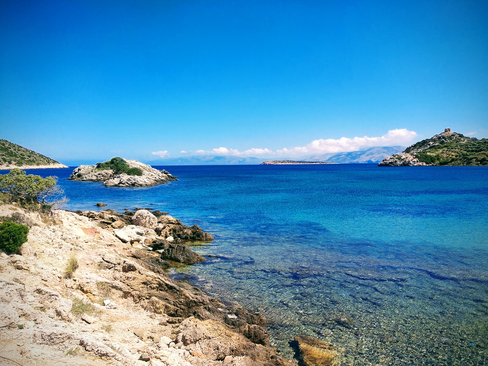 Fotografie cu Didima beach zonă sălbatică