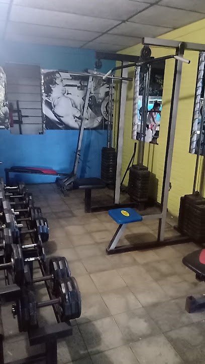 Optimus Gym - PV66+P4M, Pasaje 1, San Salvador, El Salvador