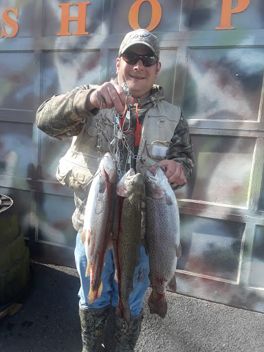 Fishing Store «Indian Creek Fishing & Fire Arms», reviews and photos, 3479 Mango Dr, Danielsville, PA 18038, USA