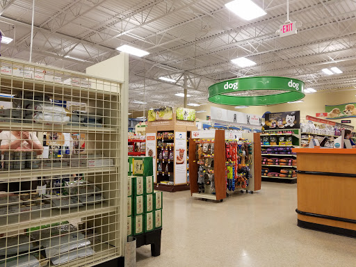 Pet Supply Store «PetSmart», reviews and photos, 10697 E US Hwy 36, Avon, IN 46123, USA