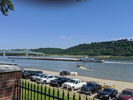 Winery «Thomas Family Winery», reviews and photos, 208 E 2nd St, Madison, IN 47250, USA