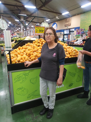 Grocery Store «El Super», reviews and photos, 14620 Parthenia St, Panorama City, CA 91402, USA