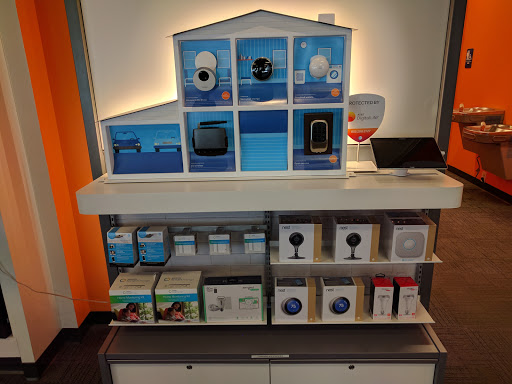 Cell Phone Store «AT&T», reviews and photos, 618 S James Campbell Blvd, Columbia, TN 38401, USA