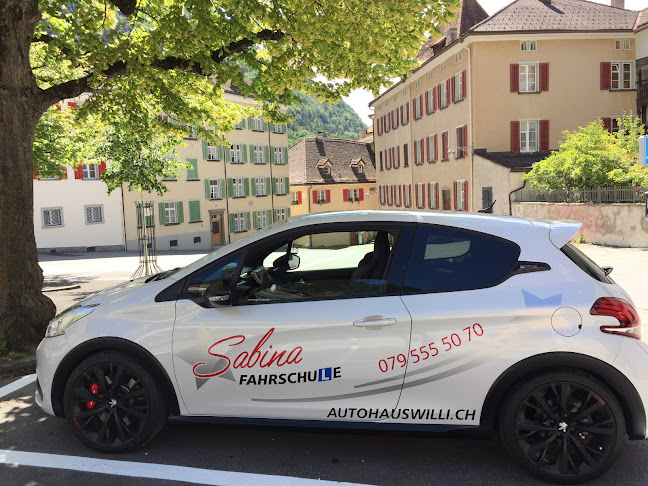 SABINA FAHRSCHULE - FAHRLEHRERIN IN CHUR - AUTOFAHRSCHULE - Fahrschule