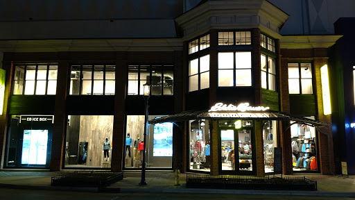 Clothing Store «Eddie Bauer», reviews and photos, 4047 Gramercy St, Columbus, OH 43219, USA