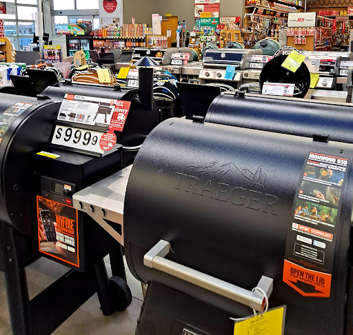 Hardware Store «Westlake Ace Hardware 100», reviews and photos, 2300 S Springfield Ave, Bolivar, MO 65613, USA