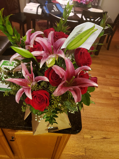 Florist «Thrifty Florist», reviews and photos, 26989 Woodward Ave, Huntington Woods, MI 48070, USA