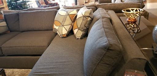 Furniture Store «Art Van Furniture - Shelby Township», reviews and photos, 14055 Hall Rd, Shelby Charter Township, MI 48315, USA