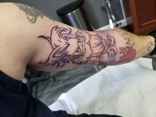 Tattoo Shop «Cherry Hill Tattoo Company of Naples», reviews and photos, 335 Airport Pulling Rd N, Naples, FL 34104, USA