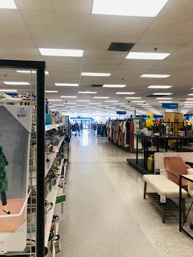 Clothing Store «Ross Dress for Less», reviews and photos, 1217 W State Hwy 114, Grapevine, TX 76051, USA