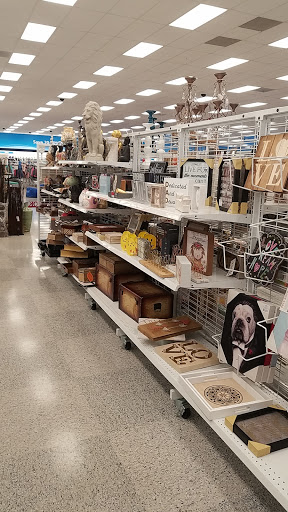 Clothing Store «Ross Dress for Less», reviews and photos, 1019 W University Ave, Georgetown, TX 78628, USA