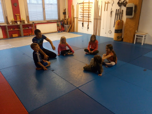 Modern Martial Arts Group BJJ MMA Yoga Kindertraining