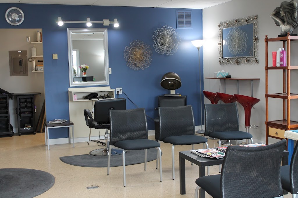 The Hair Studio 53103