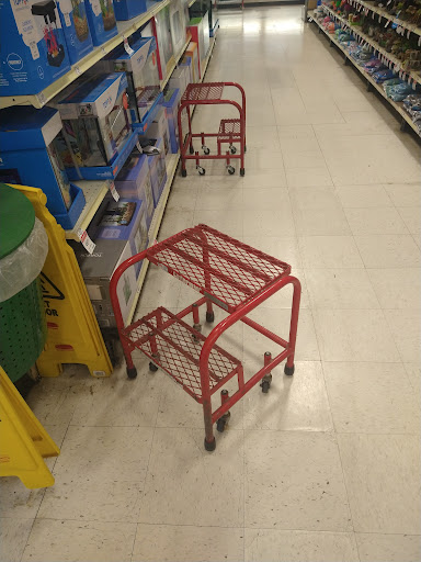 Pet Supply Store «PetSmart», reviews and photos, 2705 E Bidwell St, Folsom, CA 95630, USA