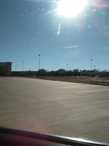 Movie Theater «Studio Movie Grill», reviews and photos, 8954 S. Broadway Ave., Tyler, TX 75703, USA