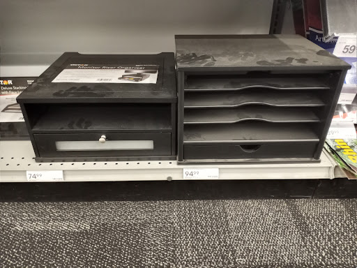 Office Supply Store «Staples», reviews and photos, 539 Roosevelt Rd, Glen Ellyn, IL 60137, USA