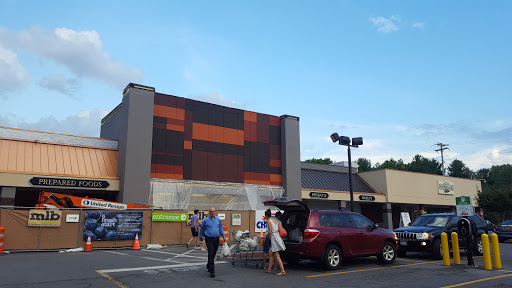 Supermarket «Market 32», reviews and photos, 290 Saratoga Rd, Scotia, NY 12302, USA