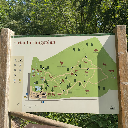 Zoo and Garten Fasanerie unter Wiesbaden, 