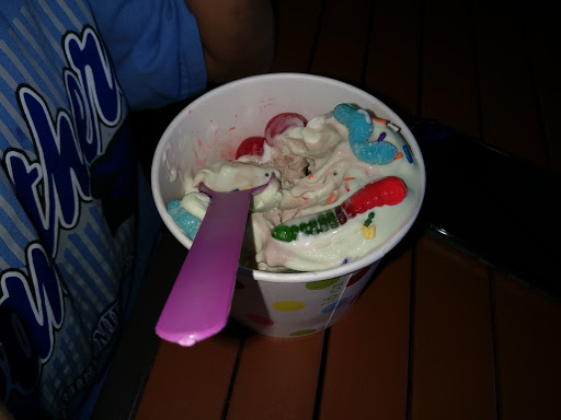 Frozen Yogurt Shop «Front Porch», reviews and photos, 3107 S Interstate 35 #770, Round Rock, TX 78664, USA