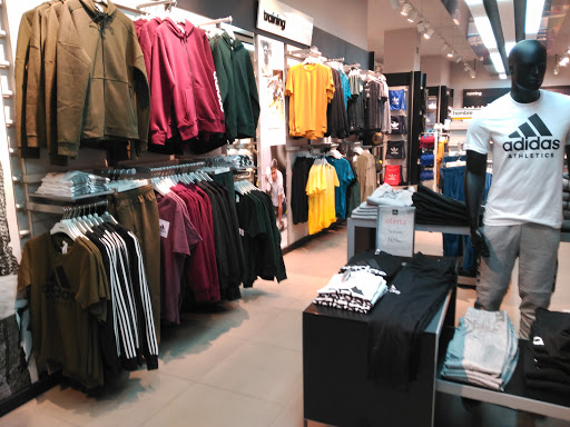 adidas Store As Cancelas