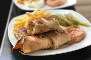 مطعم ملك الفروج image