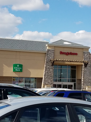 Grocery Store «Giant Food Stores», reviews and photos, 116 West Township Line Road, Havertown, PA 19083, USA