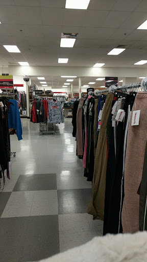 Department Store «T.J. Maxx», reviews and photos, 3350 S Glenstone Ave, Springfield, MO 65804, USA