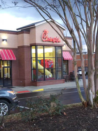 Fast Food Restaurant «Chick-fil-A», reviews and photos, 256 W Lee Hwy, Warrenton, VA 20186, USA