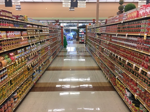 Grocery Store «The Market», reviews and photos, 7088 N West Ave, Fresno, CA 93711, USA