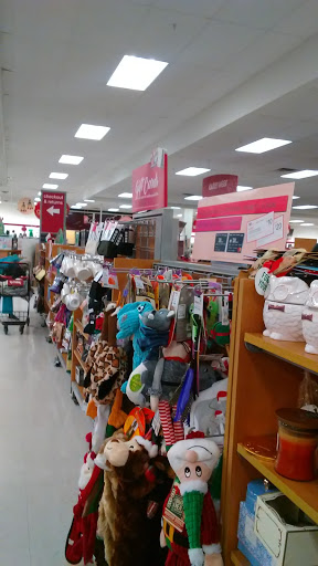 Department Store «T.J. Maxx», reviews and photos, 1 Wal-Mart Plaza #71, Clinton, NJ 08809, USA