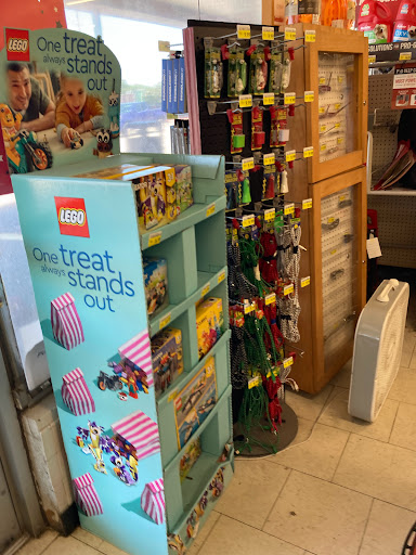 Hardware Store «Westlake Ace Hardware», reviews and photos, 2559 S Seneca St #10, Wichita, KS 67217, USA