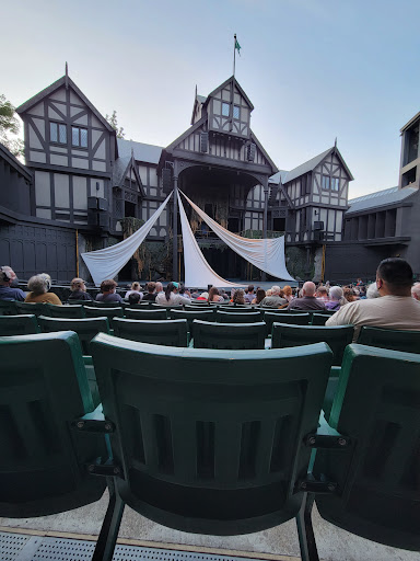 Performing Arts Theater «Oregon Shakespeare Festival», reviews and photos