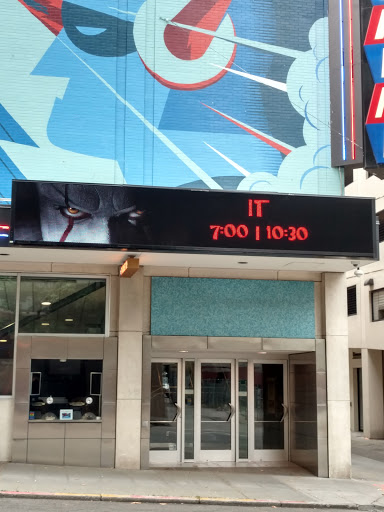 Movie Theater «Cinerama», reviews and photos, 2100 4th Ave, Seattle, WA 98121, USA