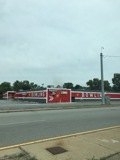 Bowling Alley «Brunswick Zone Lowell Lanes», reviews and photos, 647 Pawtucket Blvd, Lowell, MA 01854, USA