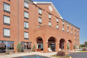 Holiday Inn Express Harrisburg East - Hershey Area, an IHG Hotel image
