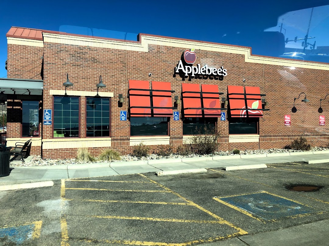 Applebees Grill Bar