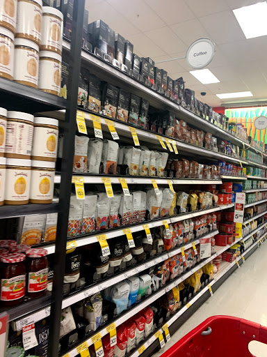 Department Store «Target», reviews and photos, 5570 Roswell Rd, Sandy Springs, GA 30342, USA