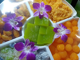 ร้านขนมไทยแม่พลับพลึง