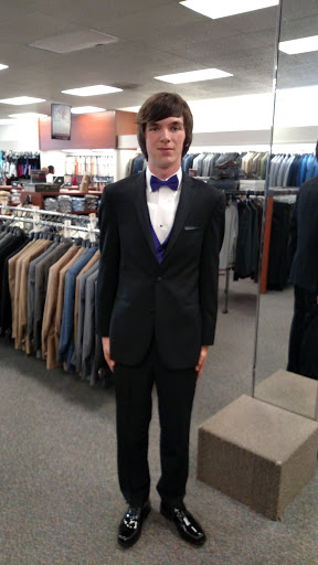 Shopping Mall «Coliseum Crossing Shopping Center», reviews and photos, 91 Coliseum Crossing, Hampton, VA 23666, USA