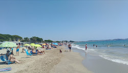 Photo de Platja de l'Esquirol zone des équipements