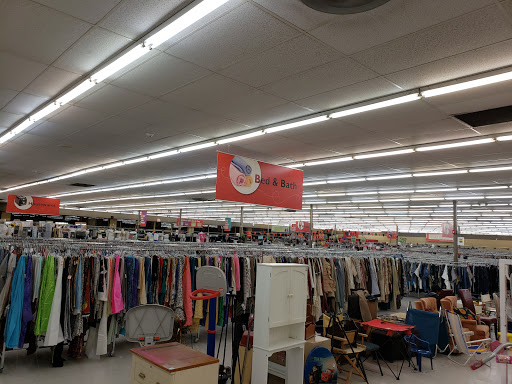 Thrift Store «Savers», reviews and photos, 1106 N Arizona Ave, Chandler, AZ 85225, USA